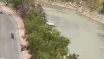 Mersin’de Araç Müftü Deresi’ne Uçtu!