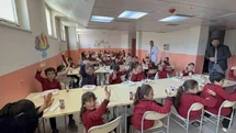 Tatvan'da Öğrenciler Yüz Güldürdü