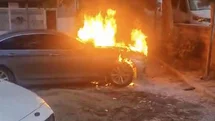 Batman'da Park Halindeki Araç Yandı