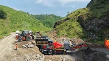 Terme’de kurulan kurulan taş ocağı üretime başladı