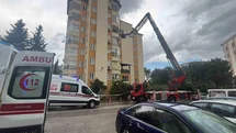 Denizli'de Yıldırım Düşmesi Sonucu İki İşçi Yaralandı
