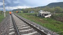 Kütahya'da Tren ve Kamyonet Kazası