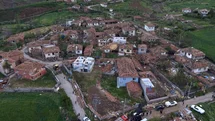 Çorum'da Hortum Zarar Verdi