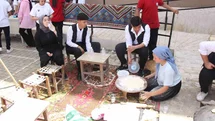 Cizreli öğrencilerden bilim fuarında yöresel lezzet atağı