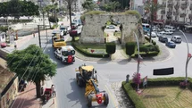 Tarsus Belediyesi Hizmet Filosunu Güçlendirdi: Yeni Araçlar Kortejle Tanıtıldı