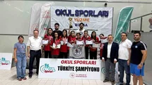 Bursa'da Ortaokul Öğrencileri Türkiye Şampiyonu Oldu
