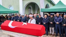 Vefat eden Kıbrıs gazisi son yolculuğuna uğurlandı