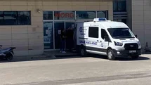 Genç Motosikletli Tırın Altında Kaldı