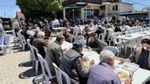 Ahlatlıburun'da Geleneksel Köy Hayrı Yapıldı