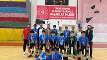 Ahmet Hamdi Tanpınar Ortaokulu'ndan Futsal Başarısı