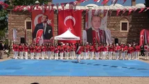 Bursa Hanlar Bölgesi'nde 19 Mayıs Coşkusu