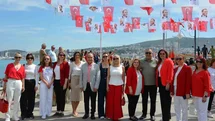 Kuşadası'nda 19 Mayıs Coşkusu