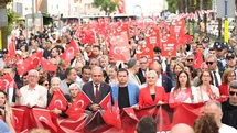 Bursa Osmangazi'de 25 Bin Genç Buluştu