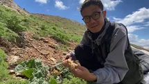 Japon Gezginin Yüksekova Doğa Keşfi