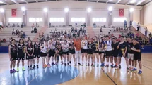 Potadan zirveye, sahneden ödüle; 19 Mayıs