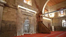 Niğde'de Tarihi Camii Restorasyonu Tamamlandı