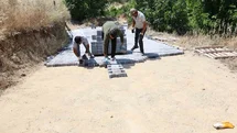 Yazırlı'da Yol Yenileme Çalışmaları Başladı