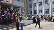 Bulanık Anadolu Lisesi’nde mezuniyet coşkusu