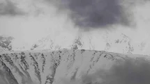 Ağrı Dağı'na Mayıs'ta Kar Yağdı