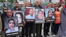 Kocaeli'de Fabrika Yangınında 3 Kişi Tahliye Edildi