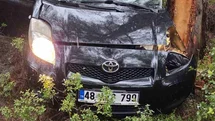 Muğla'da Kontrolden Çıkan Otomobil Ormana Uçtu