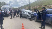 Sivas'ta Kafa Kafaya Çarpışma