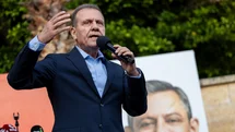 Vahap Seçer’den CHP’lilere Birlik Çağrısı: "Zor Günlerde Bir Arada Olmak CHP’lilere Yakışır"