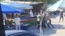 İzmir'de Pazarcılar Arasında Silahlı Kavga Yaşandı