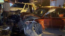 Alkollü Sürücü Park Halindeki Araçlara Çarptı