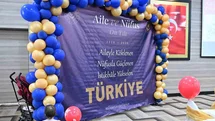 Manisa’da üç kuşak aynı sofrada buluştu
