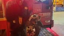 Motor Bölümüne Sıkışan Kedi Kurtarıldı