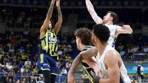 Fenerbahçe A. Efes Maçında Kazandı