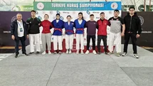 Kütahya Belediyespor’dan Türkiye Kuraş Şampiyonası’nda çifte başarı