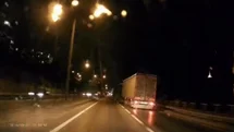 Bursa'da Tır Kontrolden Çıktı