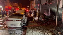 Mobilya dükkanının deposu alev alev yandı