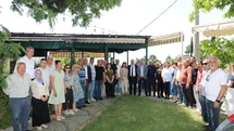 Protokol ve muhtarlar Altınoluk’ta bir araya geldi