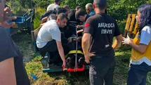 Düzce'de Traktör Devrildi