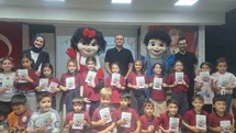 Yazar Kudret Armağan Altıntaş'ta Öğrencilerle Buluştu