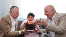 Zeynep Asya’ya Büyükakın’dan doğum günü sürprizi