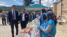 Kur’an Kursu İçin Hayır Çarşısı Açıldı