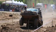 Sivas'ta Off Road Yarışlarında Takla Atan Araç