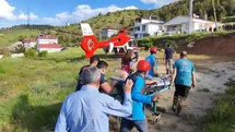 Refahiye'de Hava Ambulansı İle Hastaya Yardım