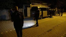 İki Oğluyla Ev Baskınında Bıçaklandı