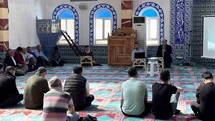 Altıntaş’ta Kur’an kurslarında görev alacak personele hizmet içi eğitim