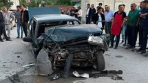 Yozgat'ta Freni Patlayan Otomobil Kazaya Neden Oldu