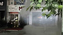 Manisa'da Medikal Ürünler Satan İş Yerinde Yangın Çıktı