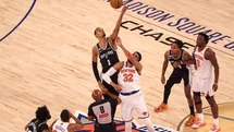 San Antonio Spurs İlk Galibiyetini Aldı