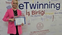Hilal öğretmen geliştirdiği eTwinning projeleri ile öğrencilerin yüzünü güldürdü