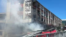 Küçükçekmece'de Metruk Binada Yangın