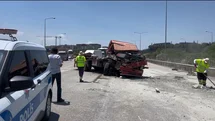 Bursa'da Trafik Kazası: Tır Sürücüsü Hayatını Kaybetti